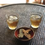 礼茶無農薬自然栽培の野草茶とHozuままやのヴィーガン焼き菓子