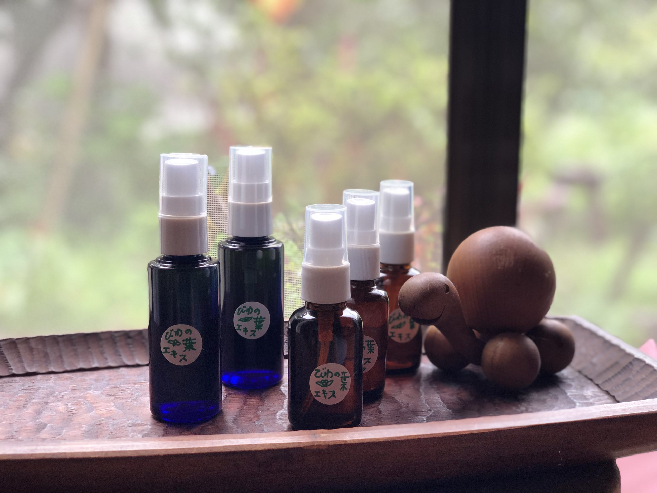 無農薬自然栽培のHozu ままやのビワの葉エキスは玄米焼酎で作っています