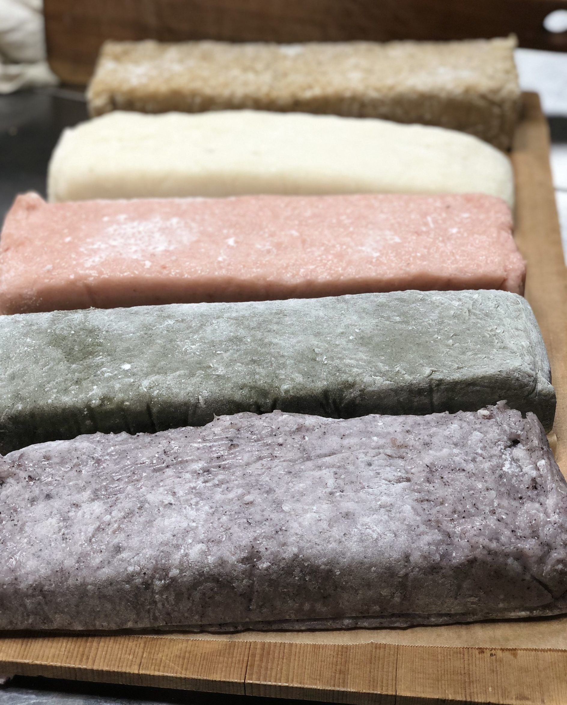 Hozu ままやの無農薬自然栽培お餅を使った自然彩り餅たち