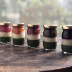 魅惑の三層のコンフィチュール（ママンチュール）作っています。