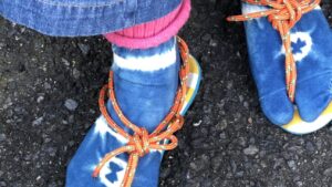 日本の藍染五本指ソックス