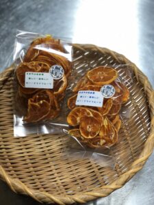 Hozuままやの畑の無農薬みかんのロードライフルーツ