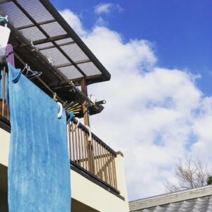 正藍染でシーツを染めた