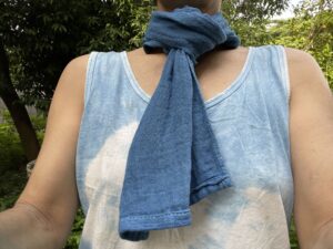 正藍染ロングタオル首にまく