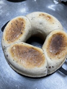 無農薬天日干し米の甘酒しよう有機スペルト50%鍋焼き天然酵母パン