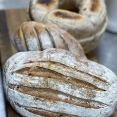 自家製甘酒を使った天然酵母パン！　しっとり美味しいです。